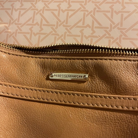 🌸Rebecca Minkoff M.A.C Crossbody Bag🌸 - Picture 4 of 8